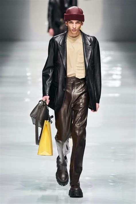 fendi mens 2020|Fendi Fall 2020 Menswear Collection .